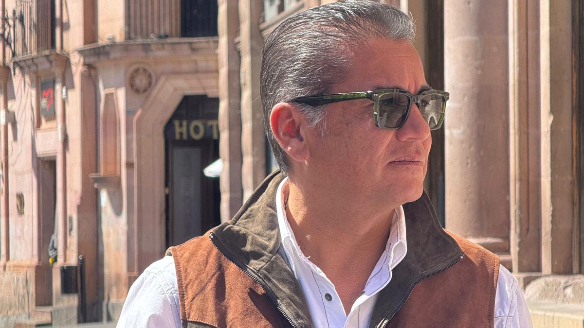 eltrochilerocom's tweet photo. El Diputado @CarlosPuenteZac destacó la aprobación de la Ley Federal de Cine y el Audiovisual, que fortalecerá la industria cinematográfica y promoverá nuevas inversiones en México. 🎬
🔗 | https://t.co/E8iX1glEPd https://t.co/NXdrTytqZW