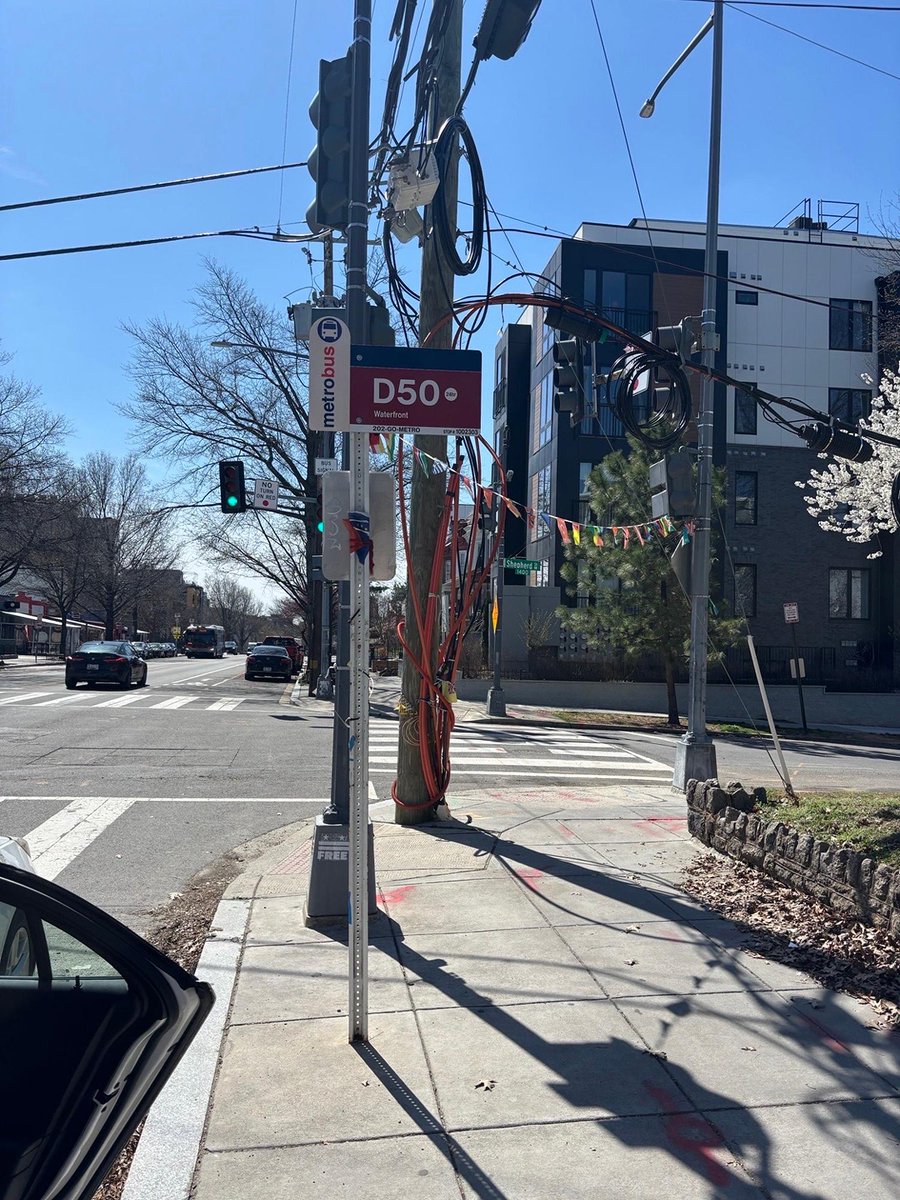 Metro Forward tweet media