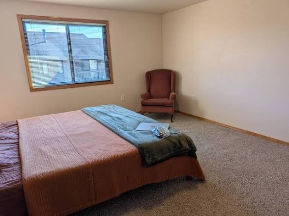 TheLunarSurfer's tweet image. LOL Kristi Noem brought Corey Lewandowski to Guyana I can’t even believe my eyes 😭😭😭

Kristi’s husband’s view from the hotel room