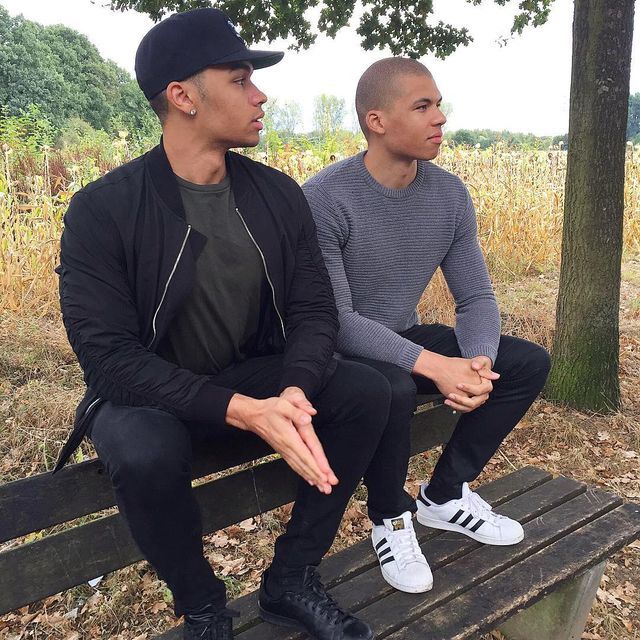 Jannisbot tweet media