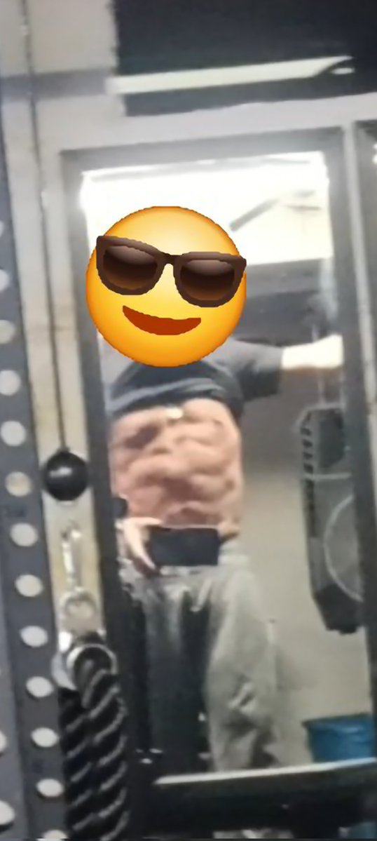 Roastbeast tweet media