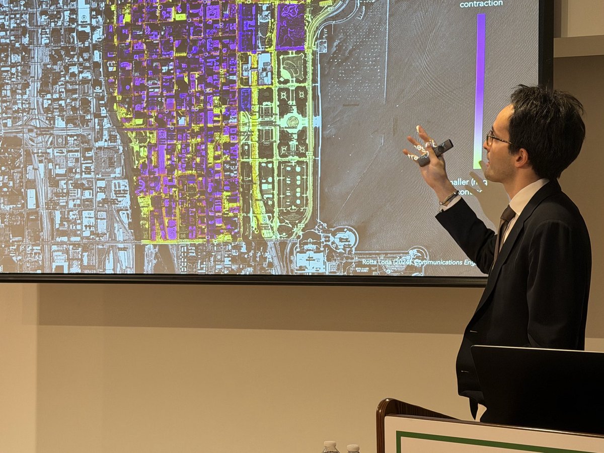 IIC Chicago tweet media