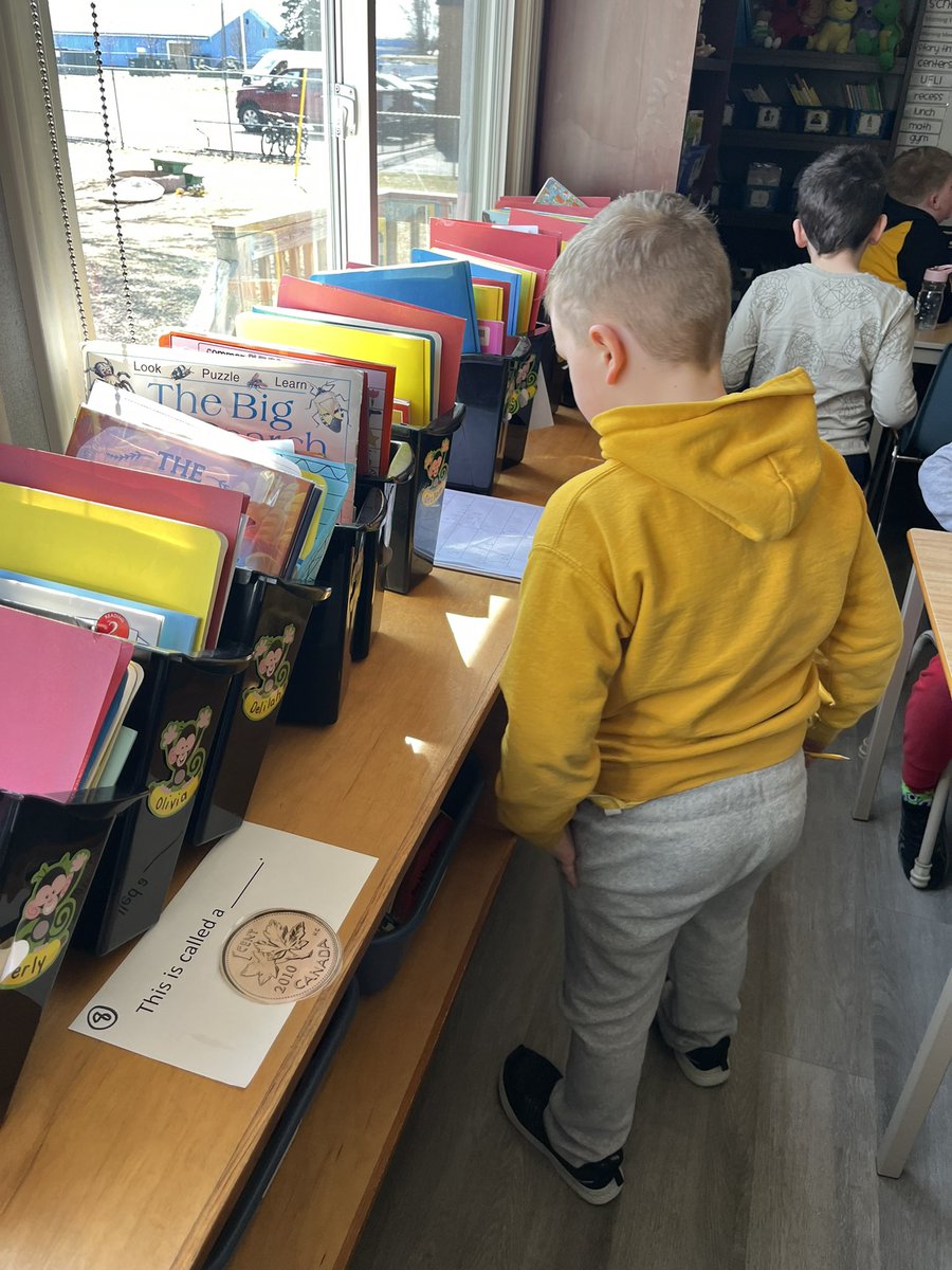 Emma Filek tweet media