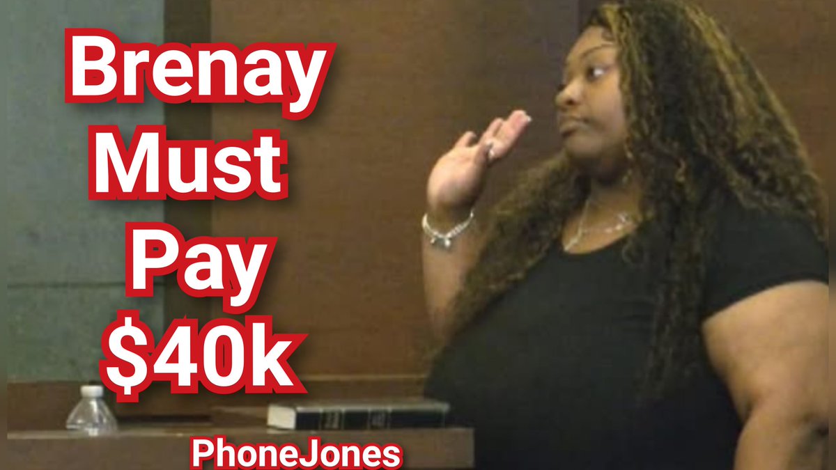 PhoneJones The Unpopular Halloween Girl tweet media