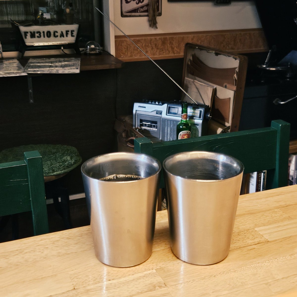 FM310cafe tweet media