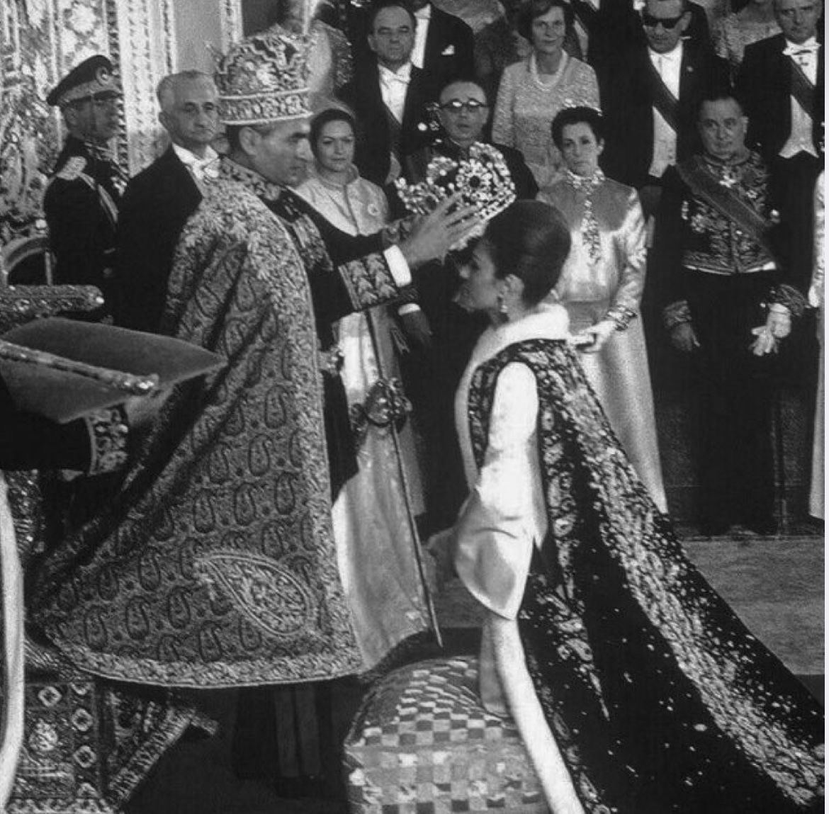 🇮🇷دایی جان برمی‌گرده tweet media