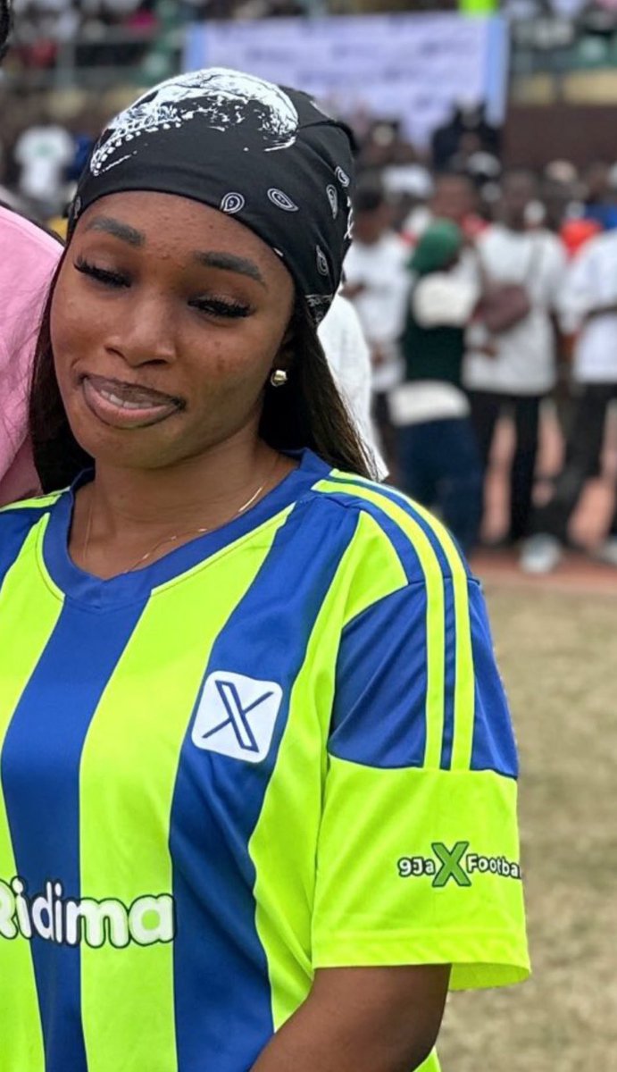 Just Eniola 💜 tweet media