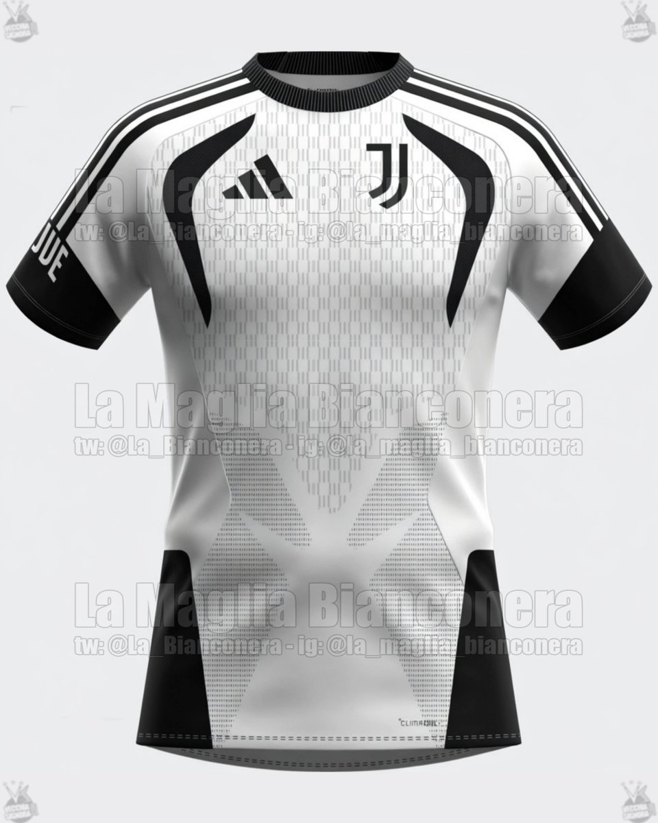 La_Bianconera's tweet image. 💥 Anteprima: training shirts #Juve 26/27 nelle tre colorazioni previste: bianca con dettagli neri, nera (EU) con inserti grigi e loghi/stripes oro, e blu con inserti bianchi e loghi/stripes oro (pantaloncini sul nostro IG). Su tutte la scritta Juve sulla manica destra. #JuJersey