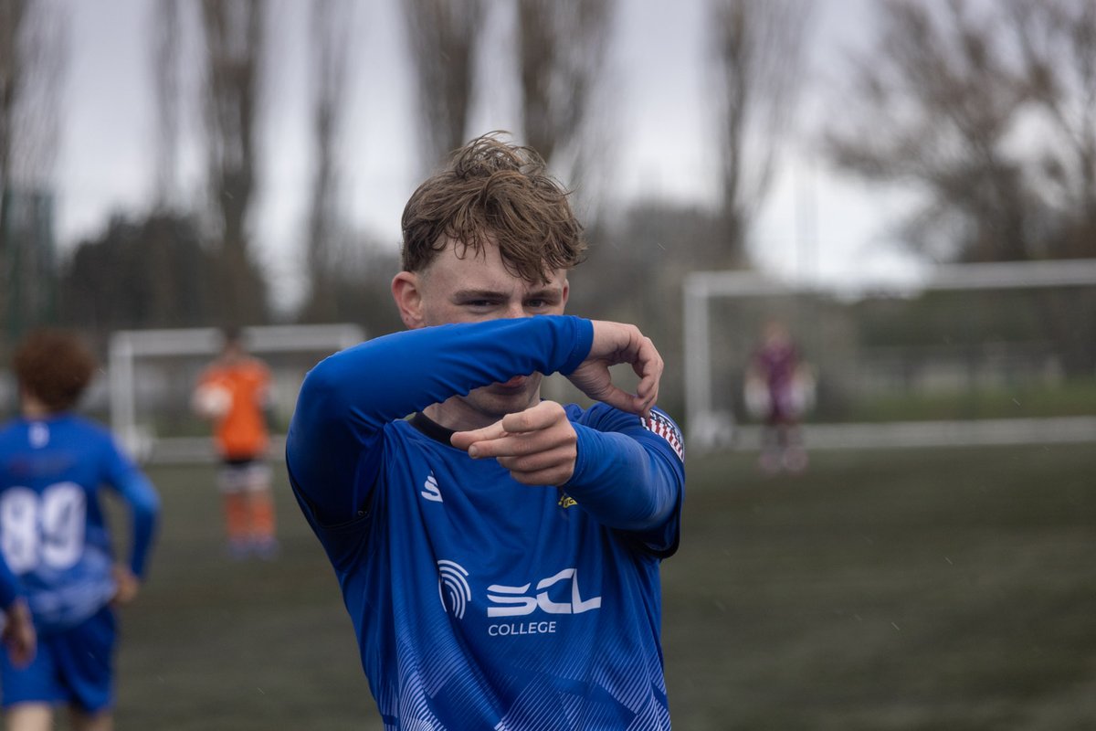 Ashley Webb tweet media