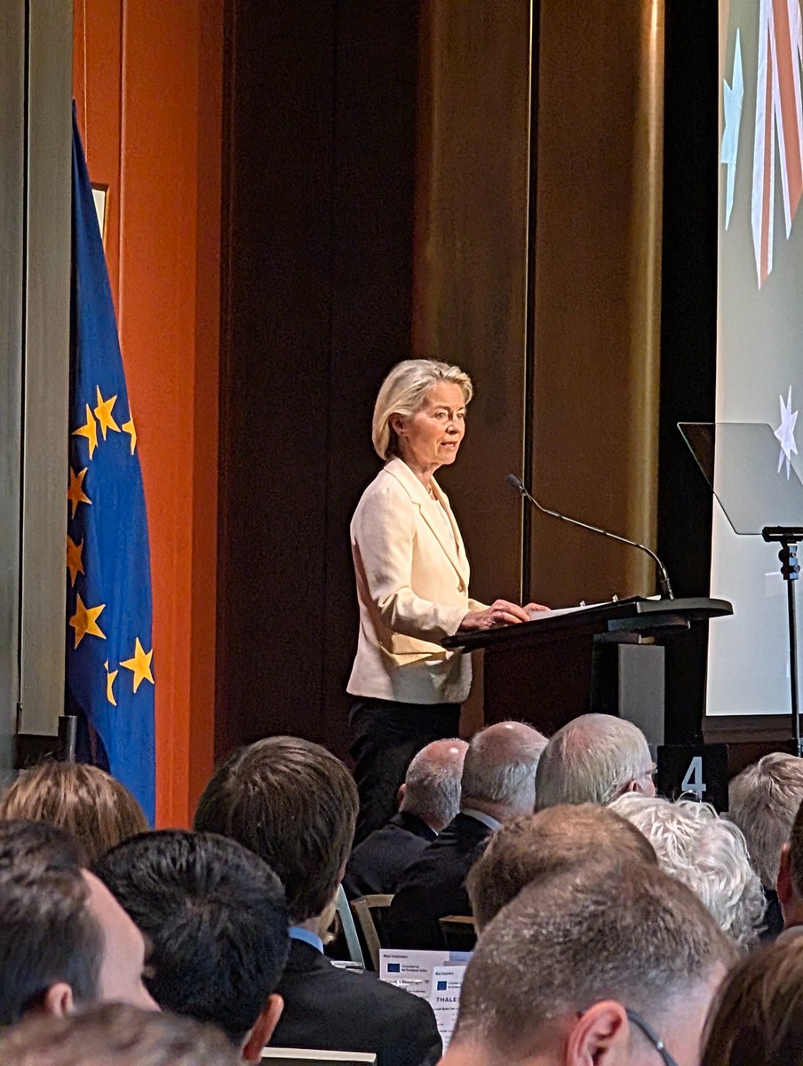 Poland in Australia tweet media