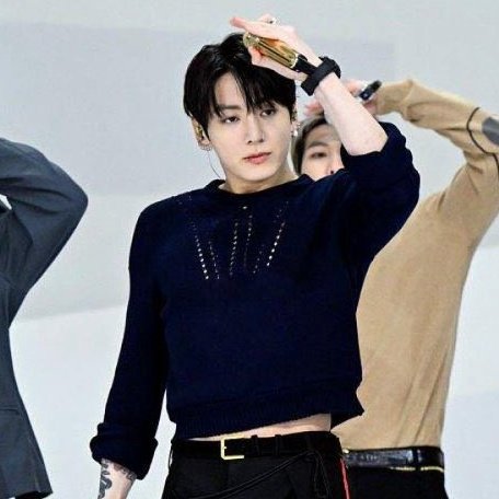 𝒜ura ✰ tweet media