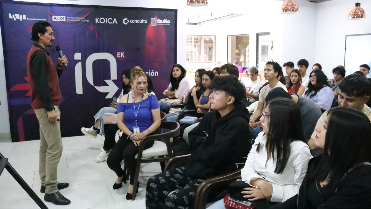 ConQuito tweet media