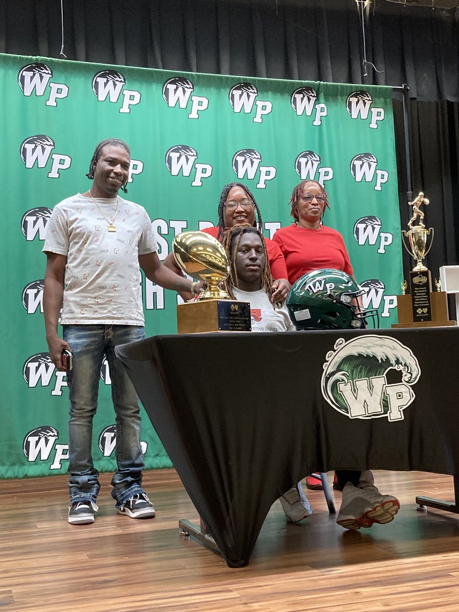 West Point Green Wave #TooMuchPoint tweet media