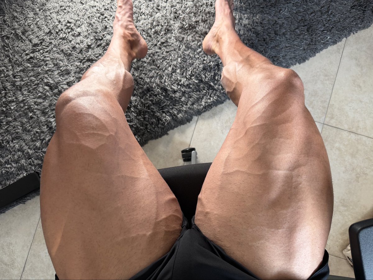 Big Muscle God tweet media