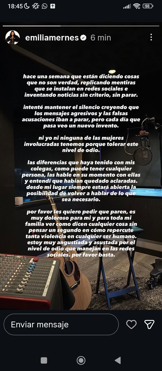 gianna_luuu's tweet photo. COMUNICADO EMILIA https://t.co/BVL5wpg493