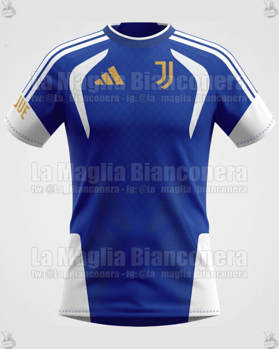 La_Bianconera's tweet image. 💥 Anteprima: training shirts #Juve 26/27 nelle tre colorazioni previste: bianca con dettagli neri, nera (EU) con inserti grigi e loghi/stripes oro, e blu con inserti bianchi e loghi/stripes oro (pantaloncini sul nostro IG). Su tutte la scritta Juve sulla manica destra. #JuJersey