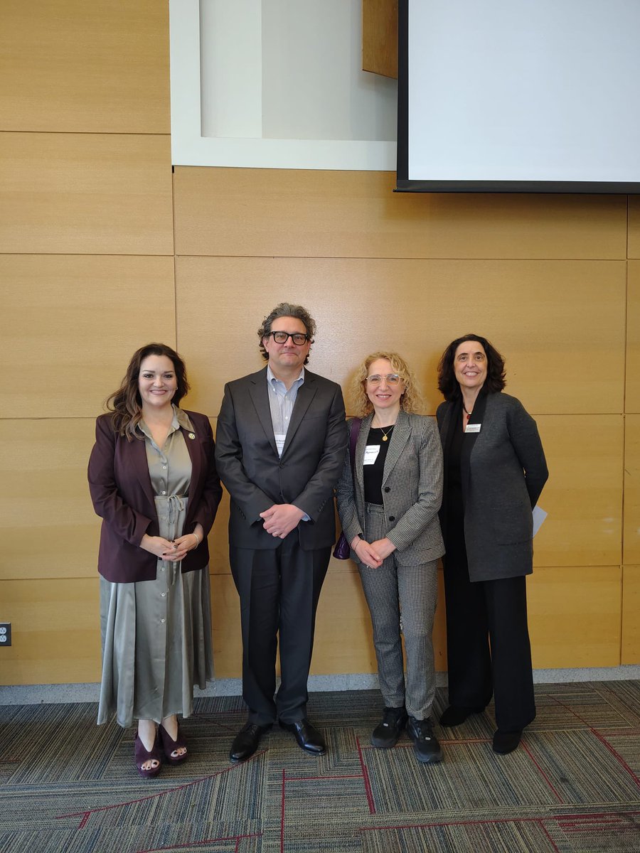 ItalyinBoston's tweet image. 🇺🇸 Excellent Conference on Italian Studies at Fitchburg State: quality, relevance, and strong vitality of Italian Studies in New England. Congrats to organizers and speakers.
#ItalianStudies #NewEngland #Academia #FitchburgState