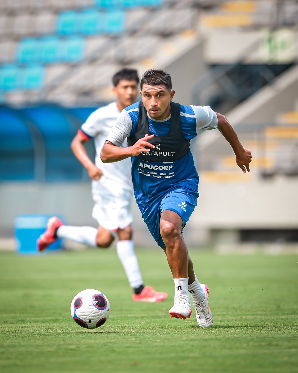 San Martín tweet media