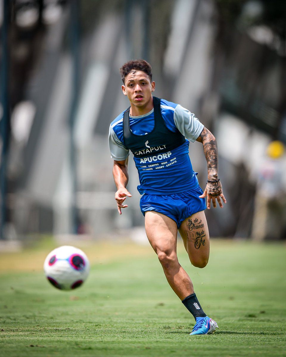 San Martín tweet media