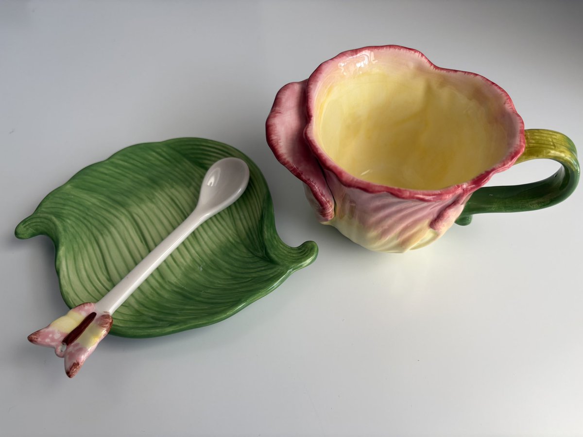 𝑐𝑎𝑝𝑟𝑖𝑐𝑒ྀི🍏 tweet media