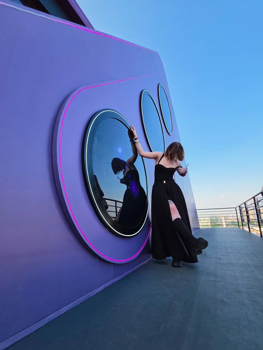 upbagi's tweet photo. 📲 | Novos post da Bagi! — New Bagi’s post

"LollaBR com a @/samsungbrasil é sempre show :D Todo o conteúdo foi #/FeitoComGalaxy S26 Ultra 💙 #GalaxyNoLollaBR #/GalaxyS26Ultra #/TeamGalaxy" https://t.co/NFcMjIa1tn