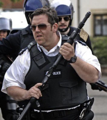 A reminder that Nick Frost literally played a west country police officer in Hot Fuzz

He knows how to do the accent and it sounds fine.

#harrypotter
#harrypottertrailer