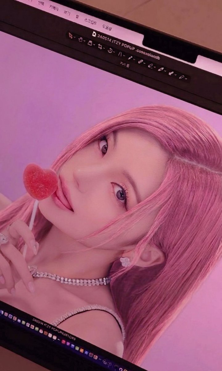 ѕαтѕυкι 𖹭.ᐟ tweet media