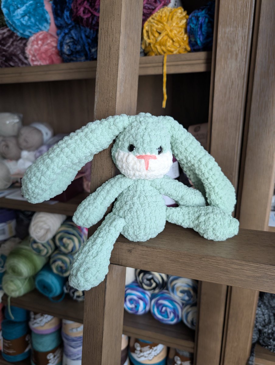 ruffledragons's tweet photo. Finally finished the bunny I've been working on. I found this pattern on Riblr by Rey's Crochet. I think I'll have to size up my hook on the next one 😂 he looks really stiff. I was planning on making a green and pink one for my kids for Easter. I think I over stuffed him too. https://t.co/GIPWmgitee