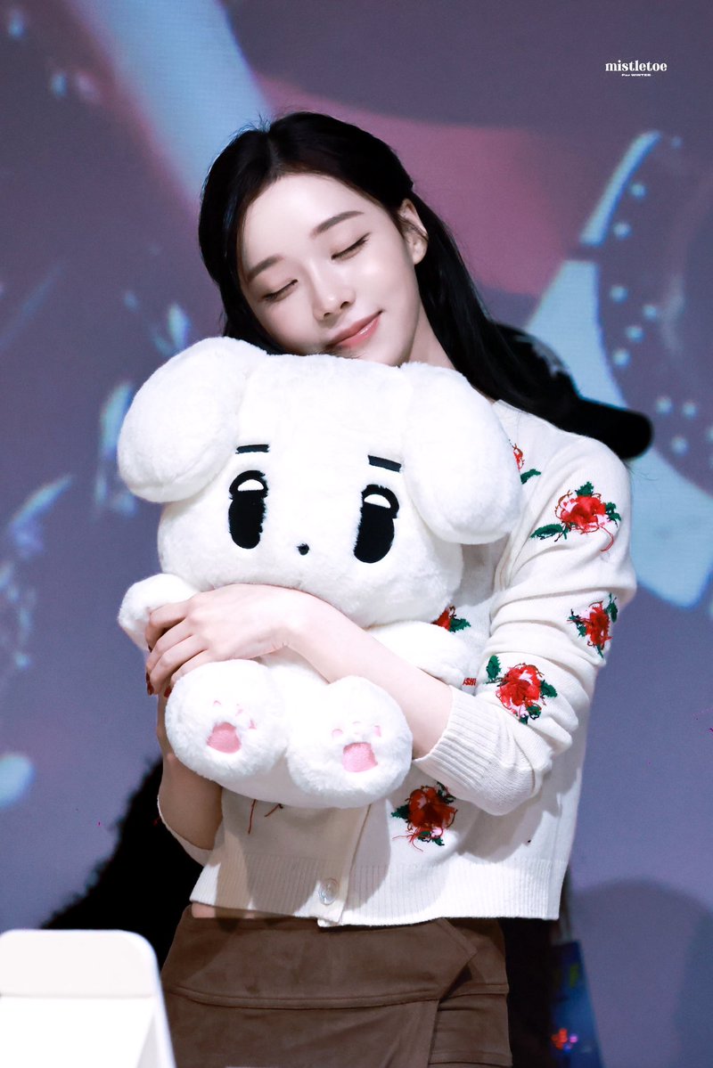 winter pics tweet media