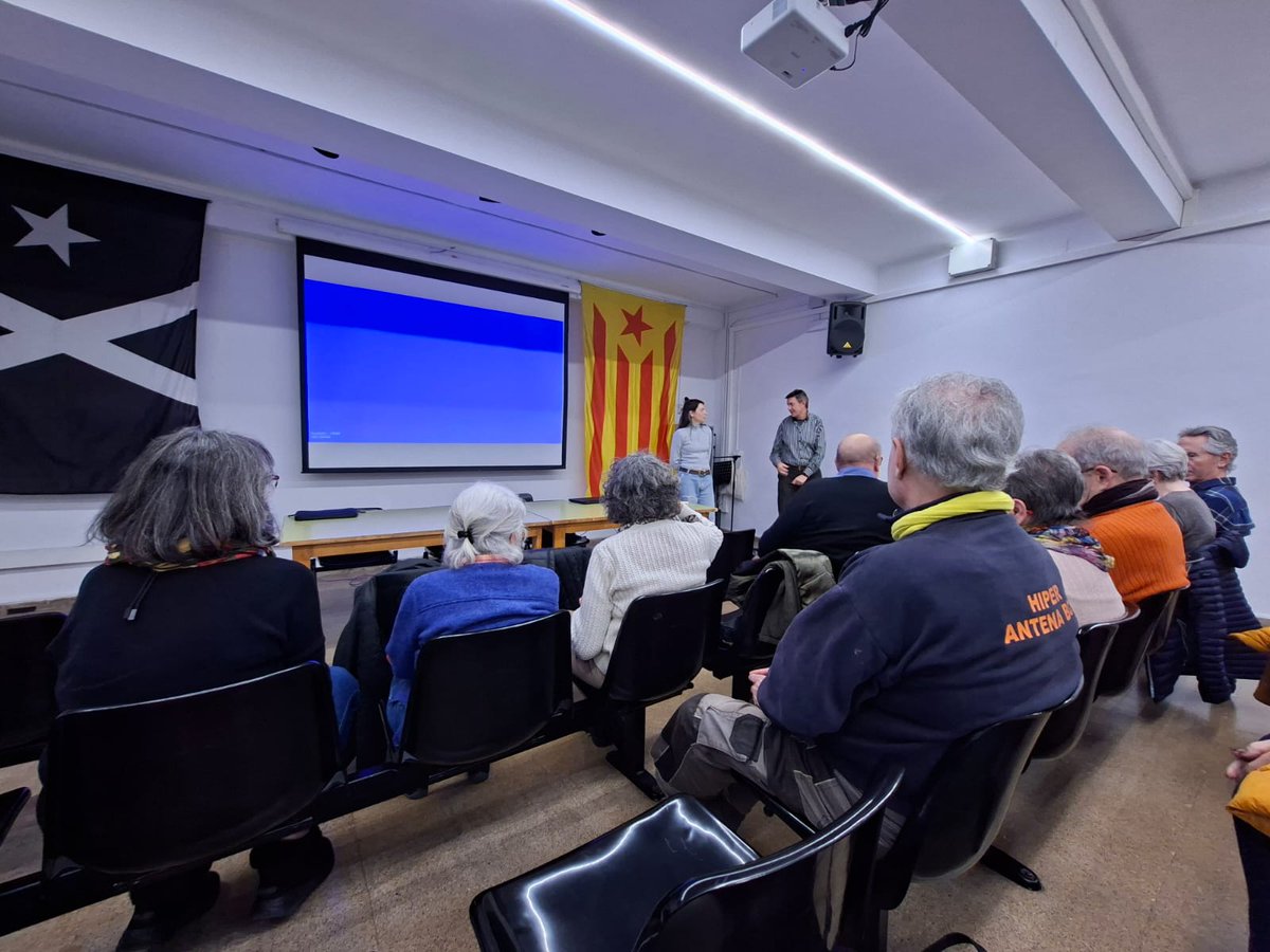 sants3radio tweet media