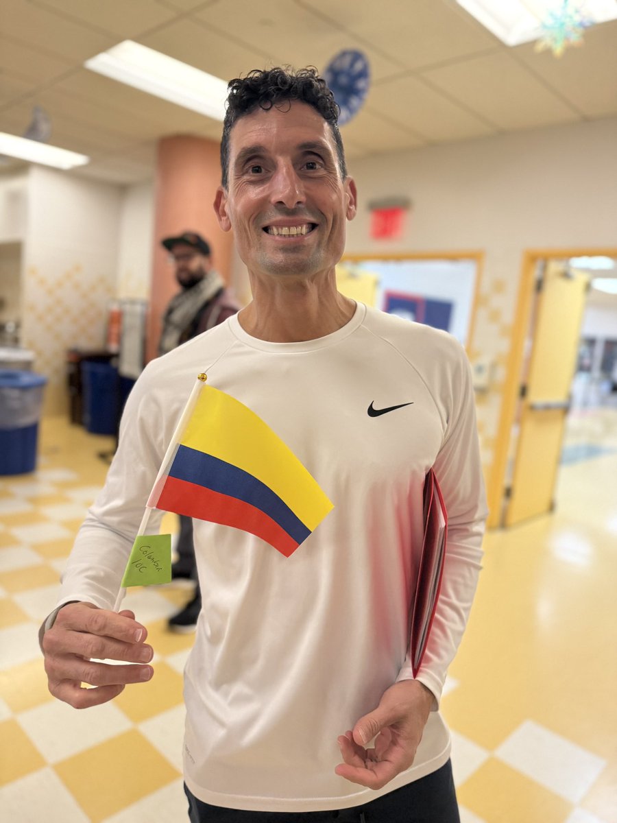 Middle College HS tweet media