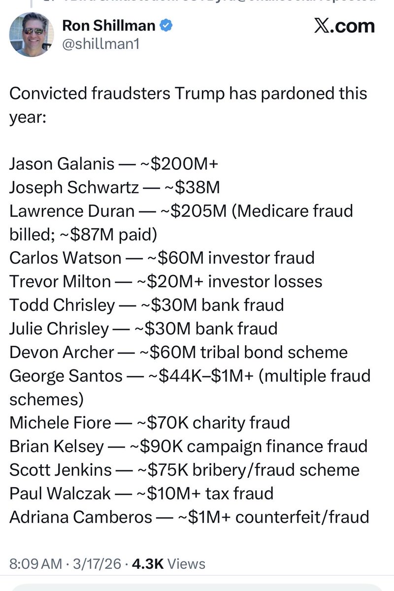 Fly Eagles tweet media