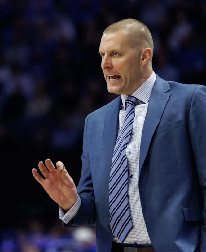 Buddy 🏀😼 tweet media