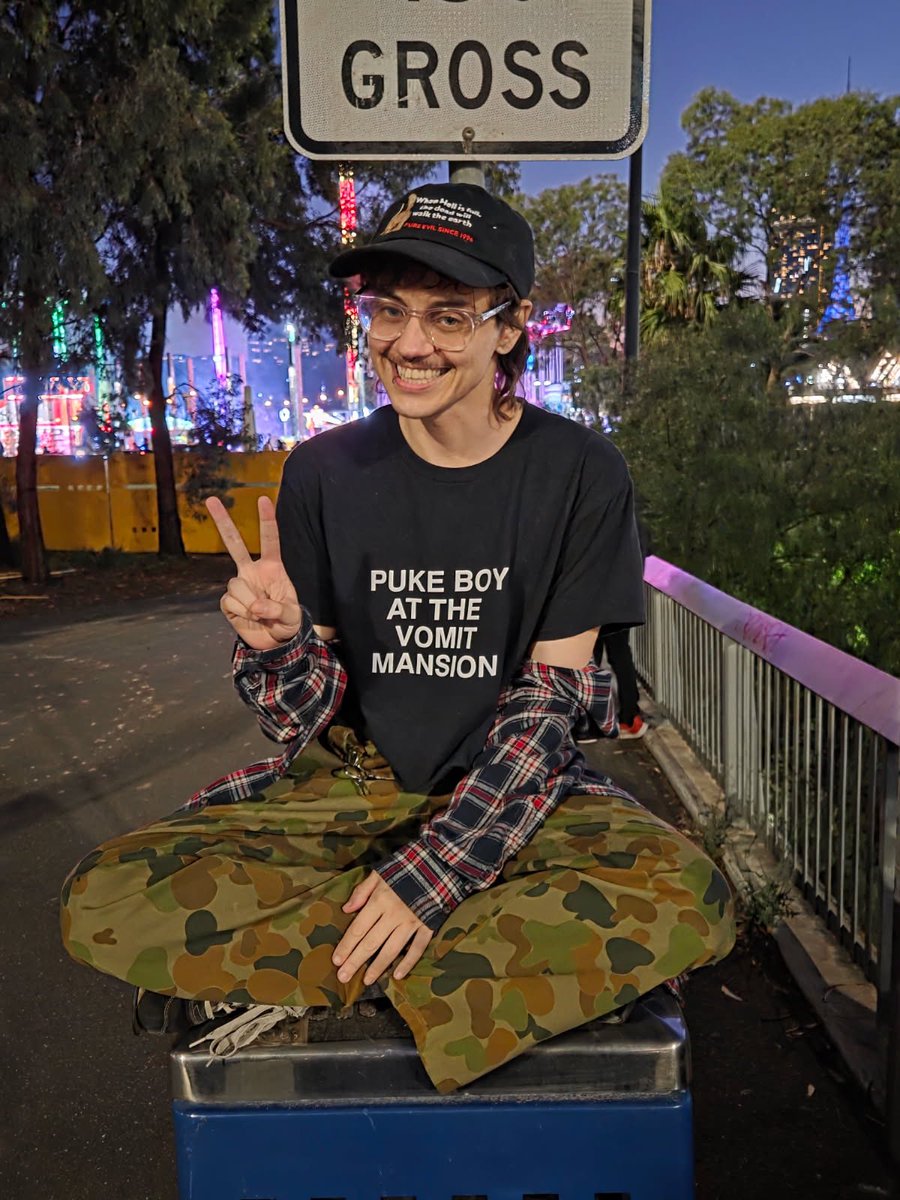 fast, elegant, & brittle 🗡️ MCR SEATTLE tweet media