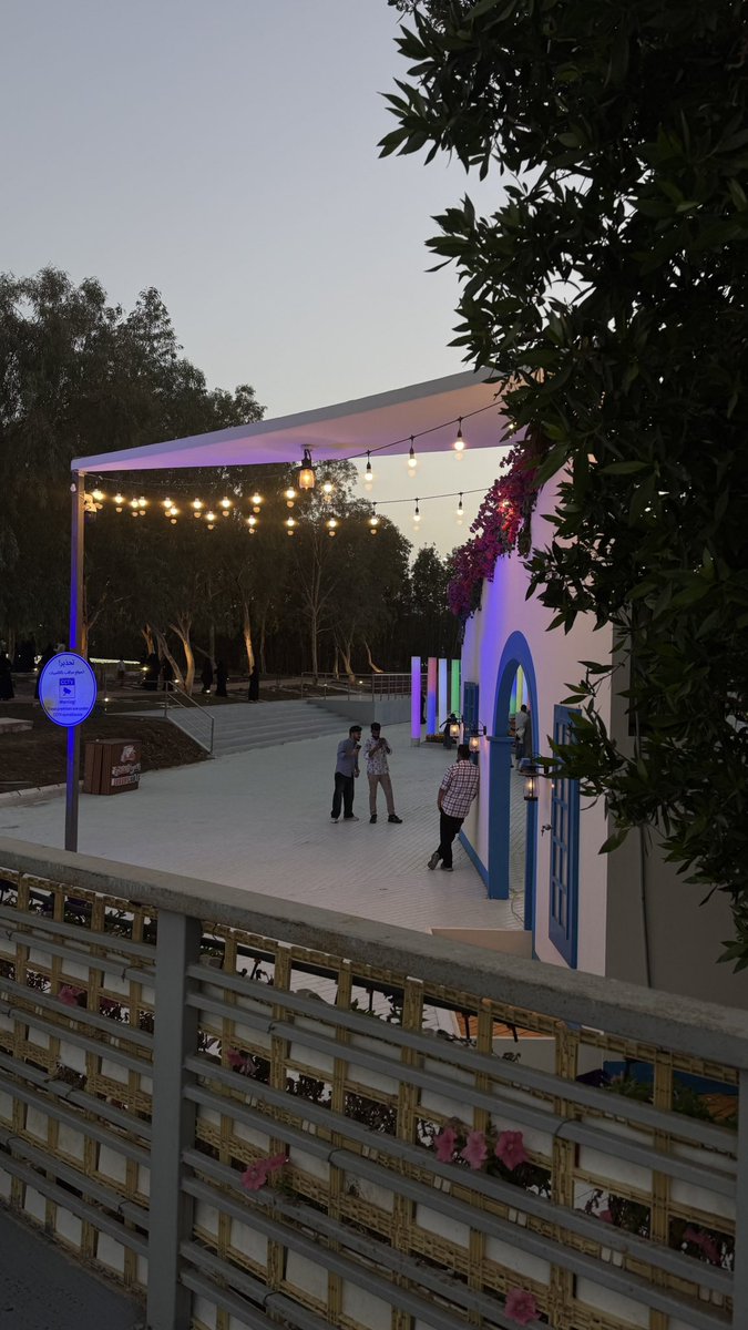 ريموو tweet media