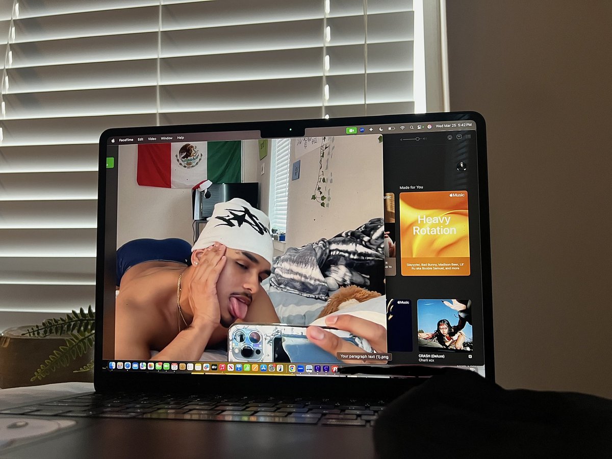 Heissito tweet media