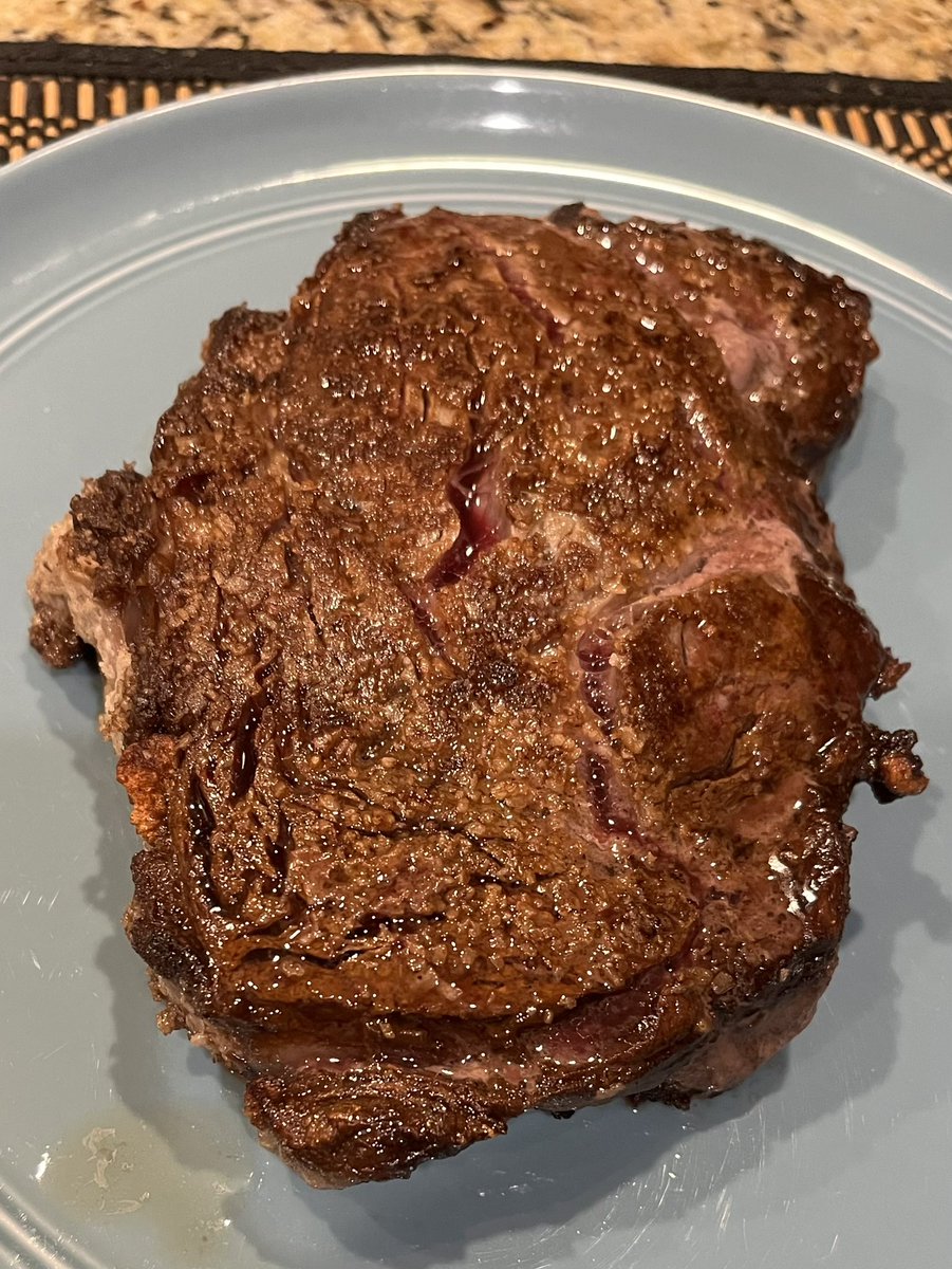 Heineken Tom tweet media