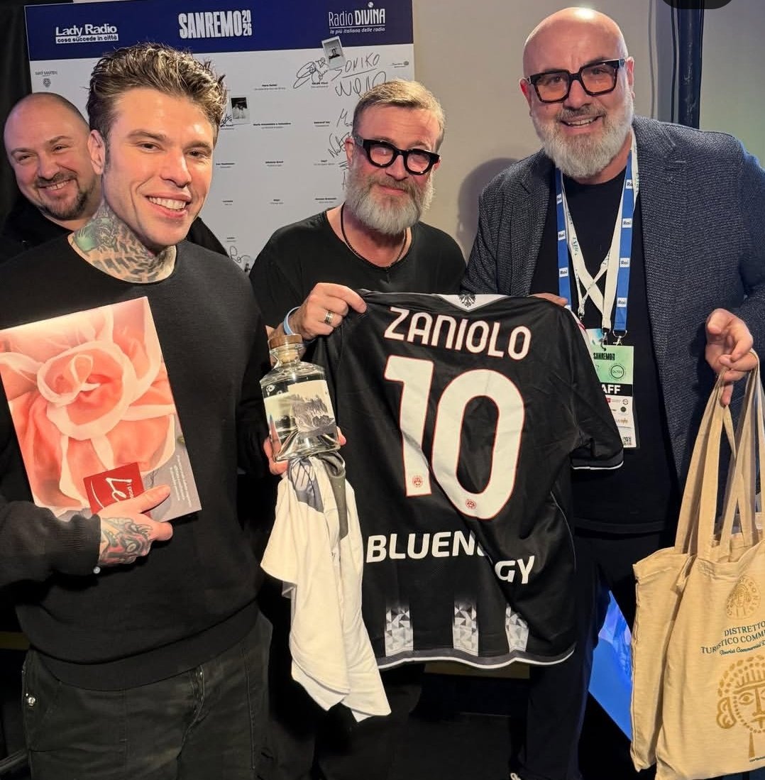 Guasiño⚪⚫ tweet media