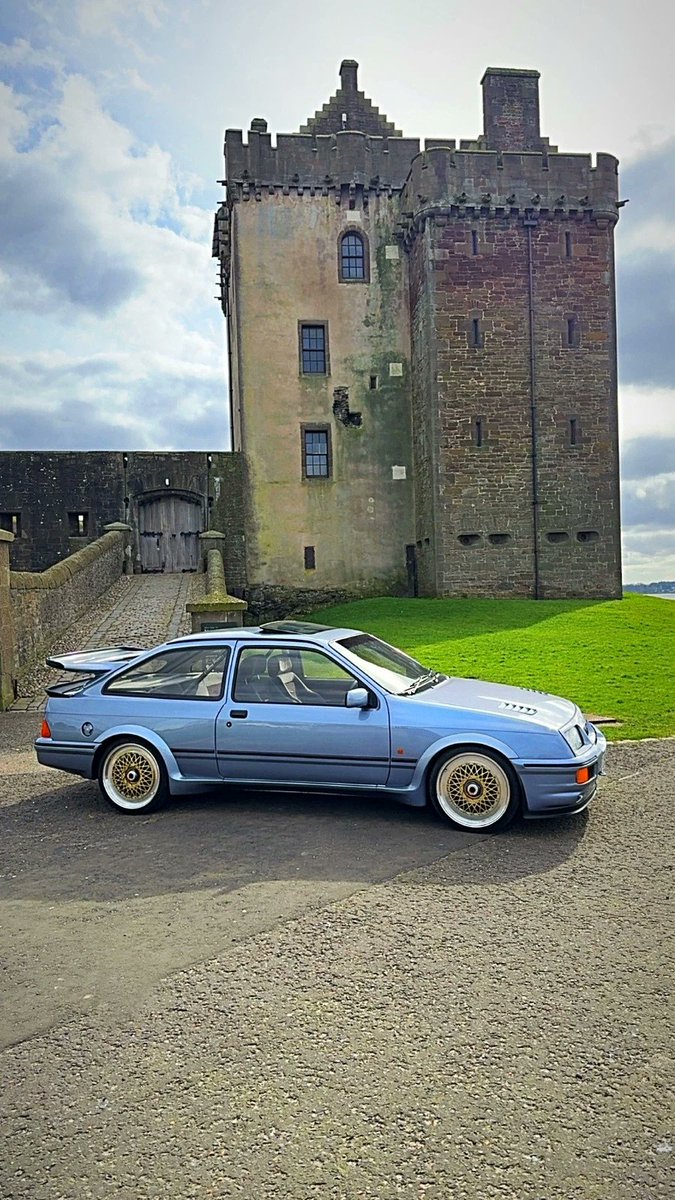 UNICARNS tweet media