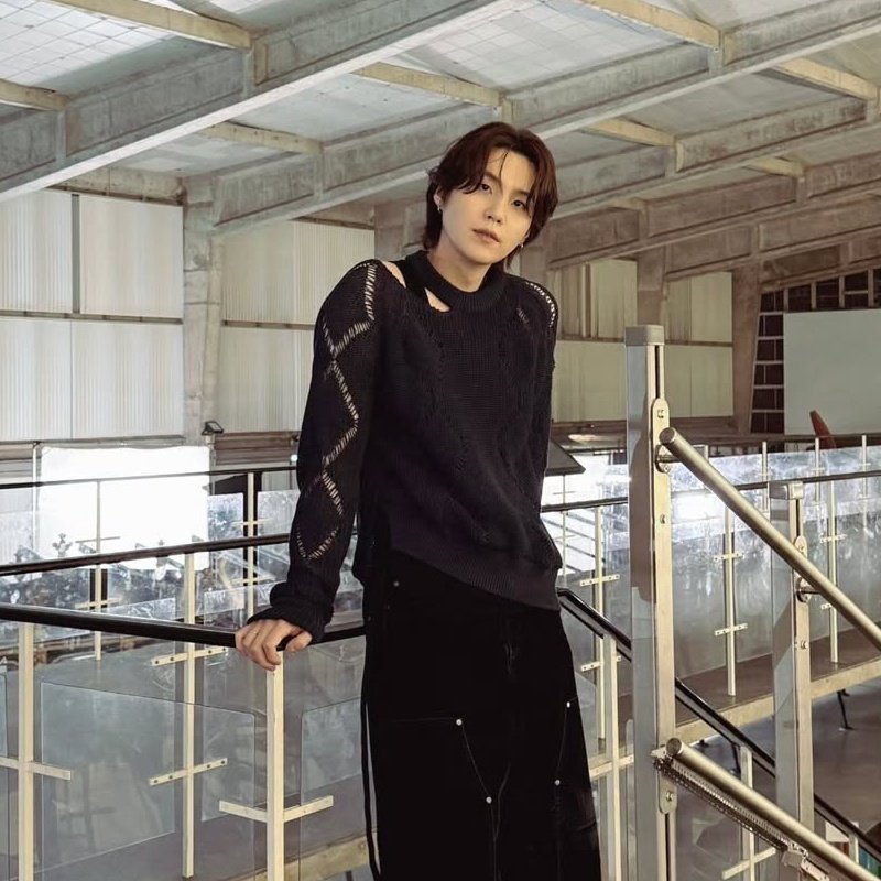 manghoe⁷ tweet media