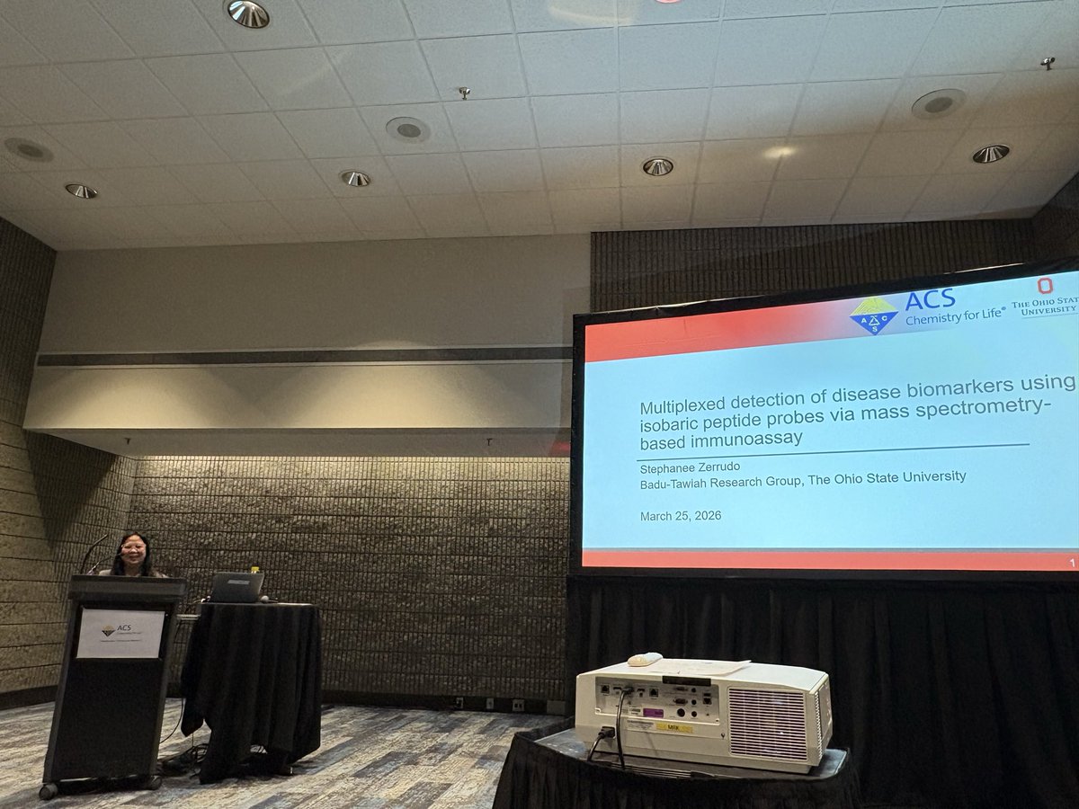BaduGroup's tweet photo. Congrats to Stephanee for presenting her work on multiplex biomarker detection using isobaric peptide probes at ACS Spring 2026! 👏 https://t.co/Qd2jPlzPyM