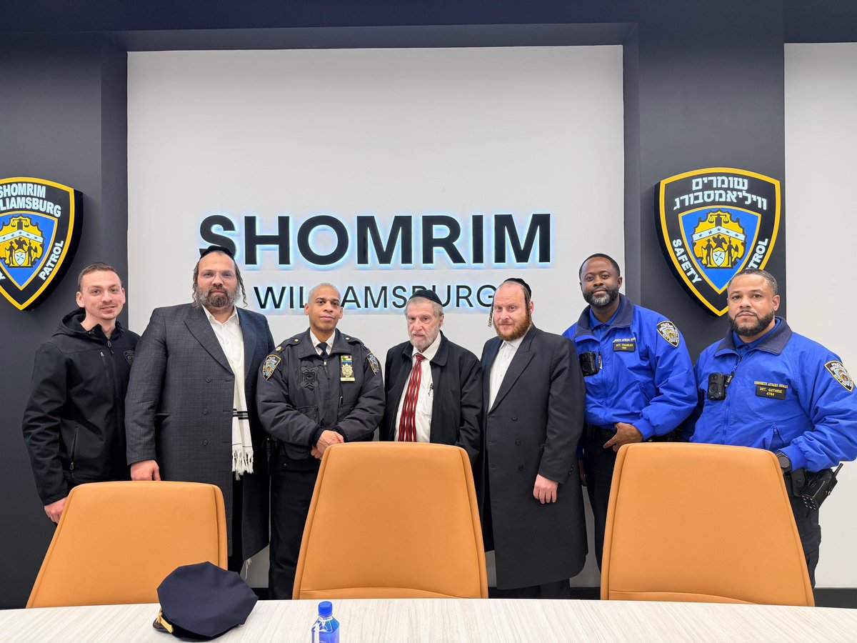 NYPD 79th Precinct tweet media