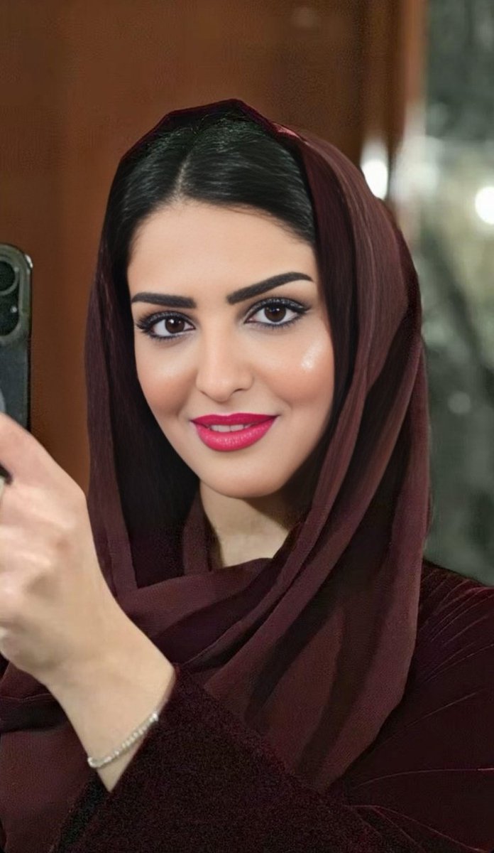 Princess Reem bint Alwaleed bin Talal Al Saud tweet media