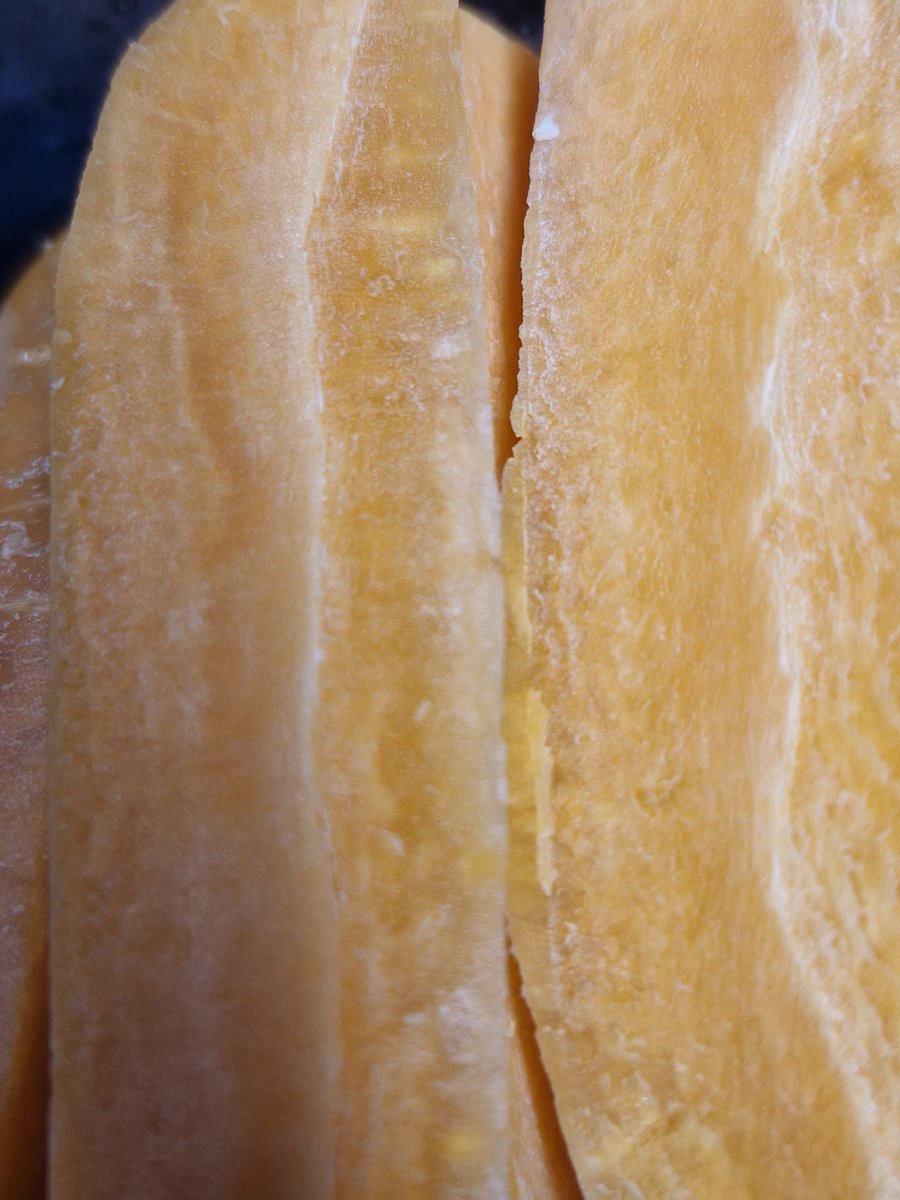 아홀로른 tweet media