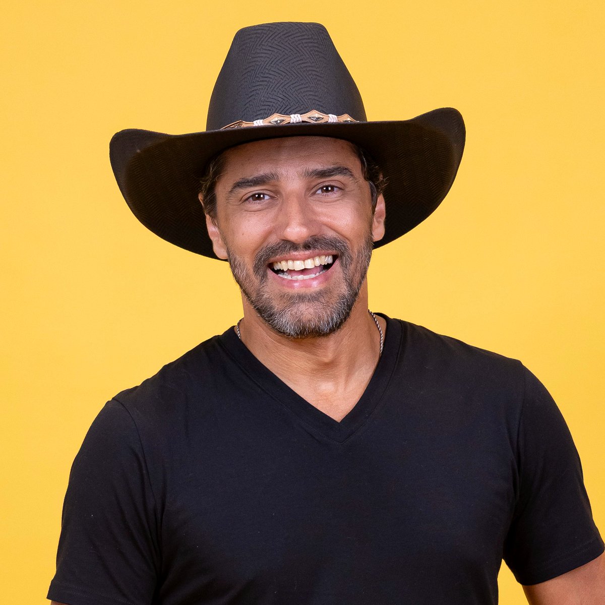 Central Reality tweet media