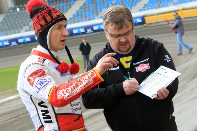 Bartholomew Frozen tweet media