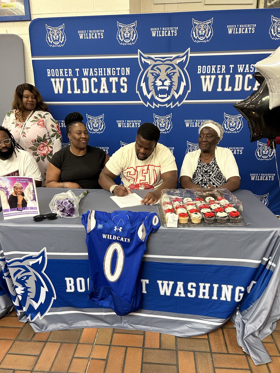 Luke 🌴 tweet media