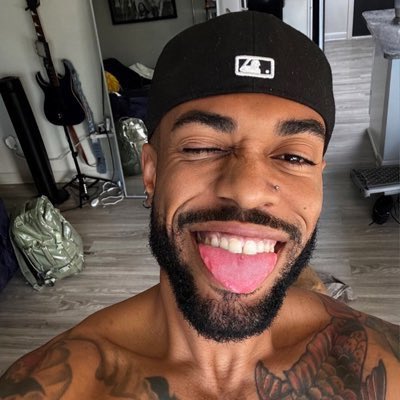 DAKO 🤍 tweet media