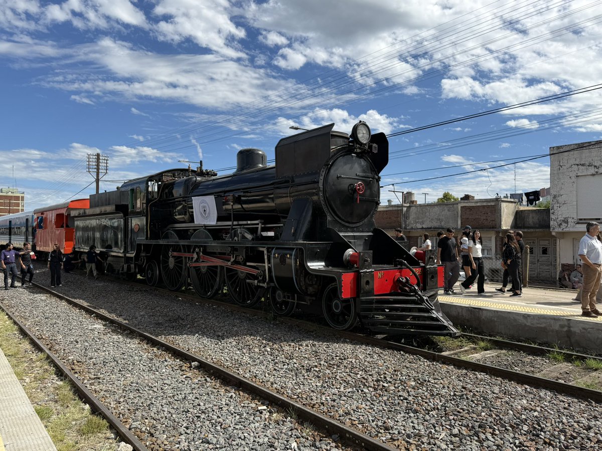 Información Real de Trenes 📈 tweet media