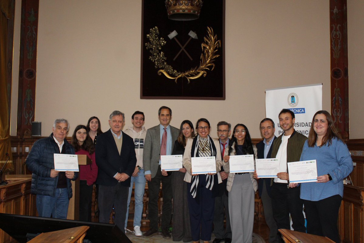Facultad de Ingeniería en Ciencias de la Tierra tweet media